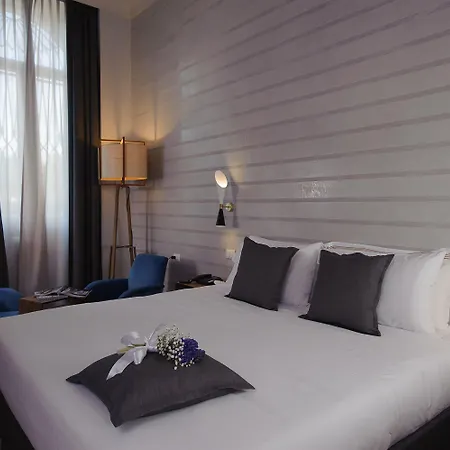 Hotel Lungarno Vespucci 50