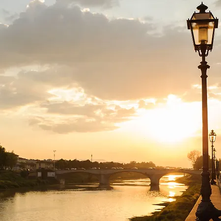 Lungarno Vespucci 50 Hotel Florence