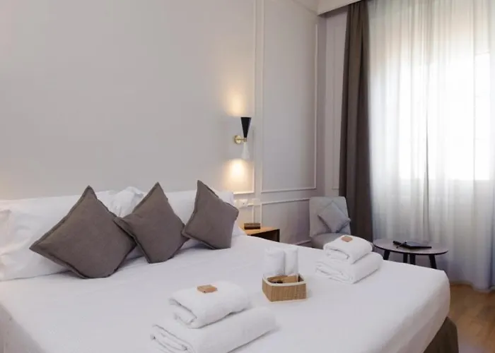 Lungarno Vespucci 50 Hotel Florenz