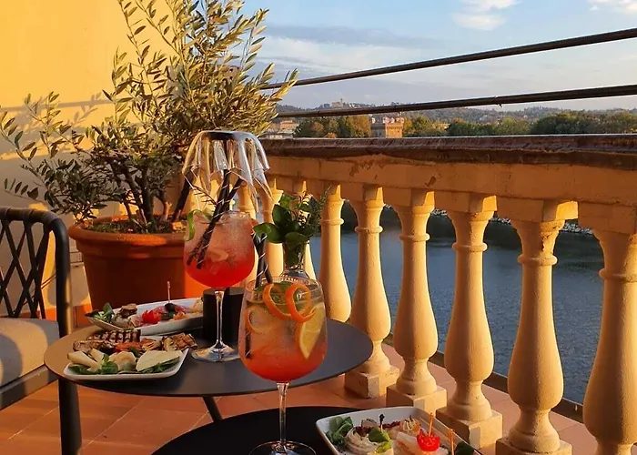 Hotel Lungarno Vespucci 50