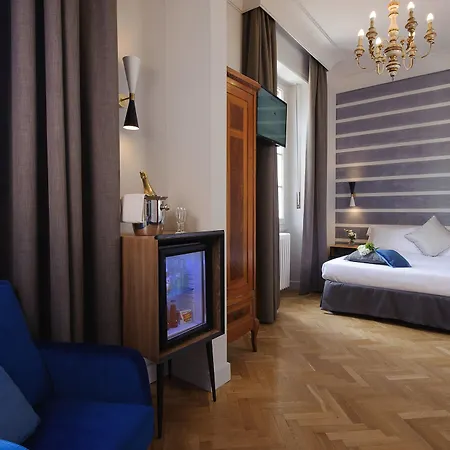 Lungarno Vespucci 50 Otel