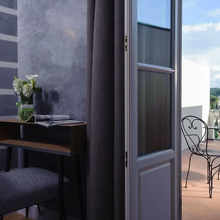 Lungarno Vespucci 50 Hotel 4*