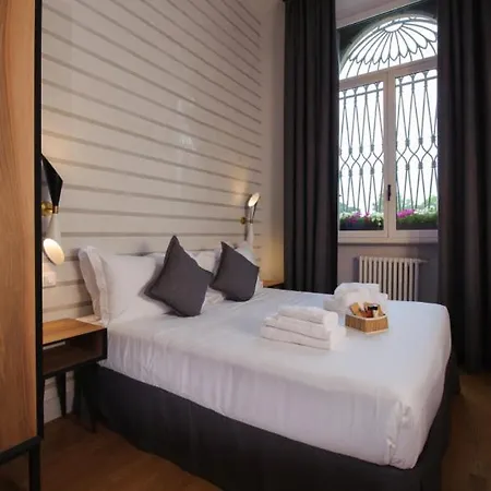 룬가르노 베스푸치 50 호텔